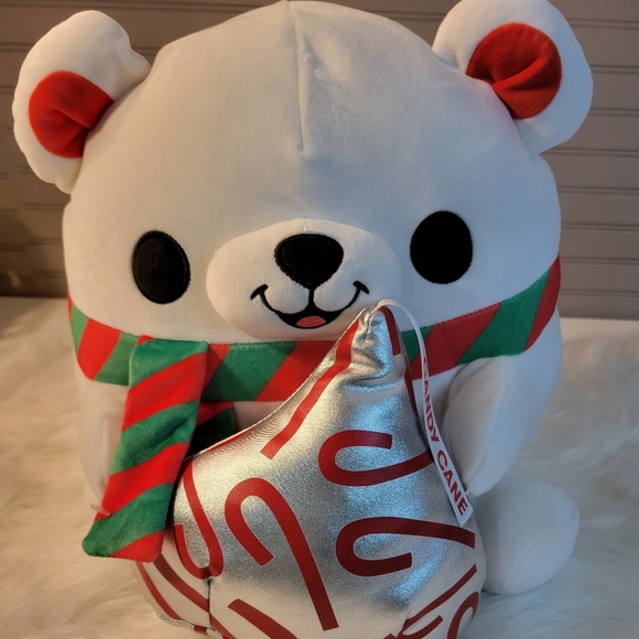 Zuru Snackles Cute White Bear Plush with Scarf and Candy Cane - Picture 1 of 9